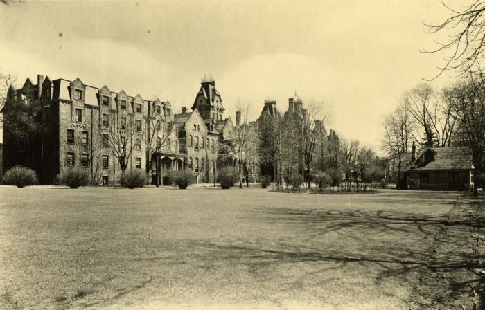 Picture of Toronto General Hospital - Taken From Gerrard St. East and Sackville St. (facing North East)